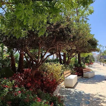 Edificio Jardin * Estepona